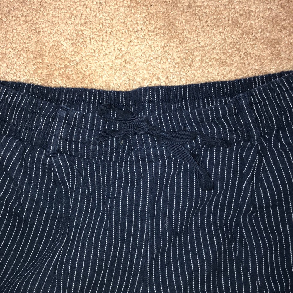 Linen shorts! - Picture 2 of 2